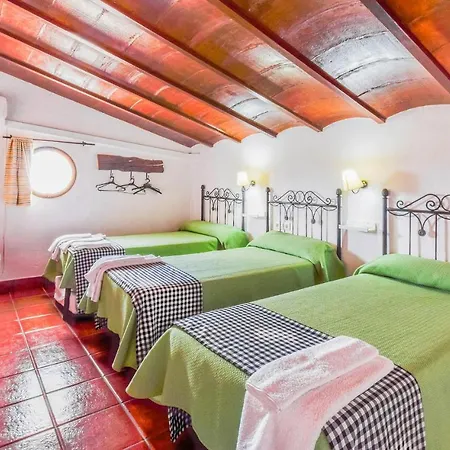 Awesome In With Kitchenette Estepa